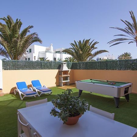 Anju Villas Los Delfines Bravo'S Apartments Corralejo Exterior foto
