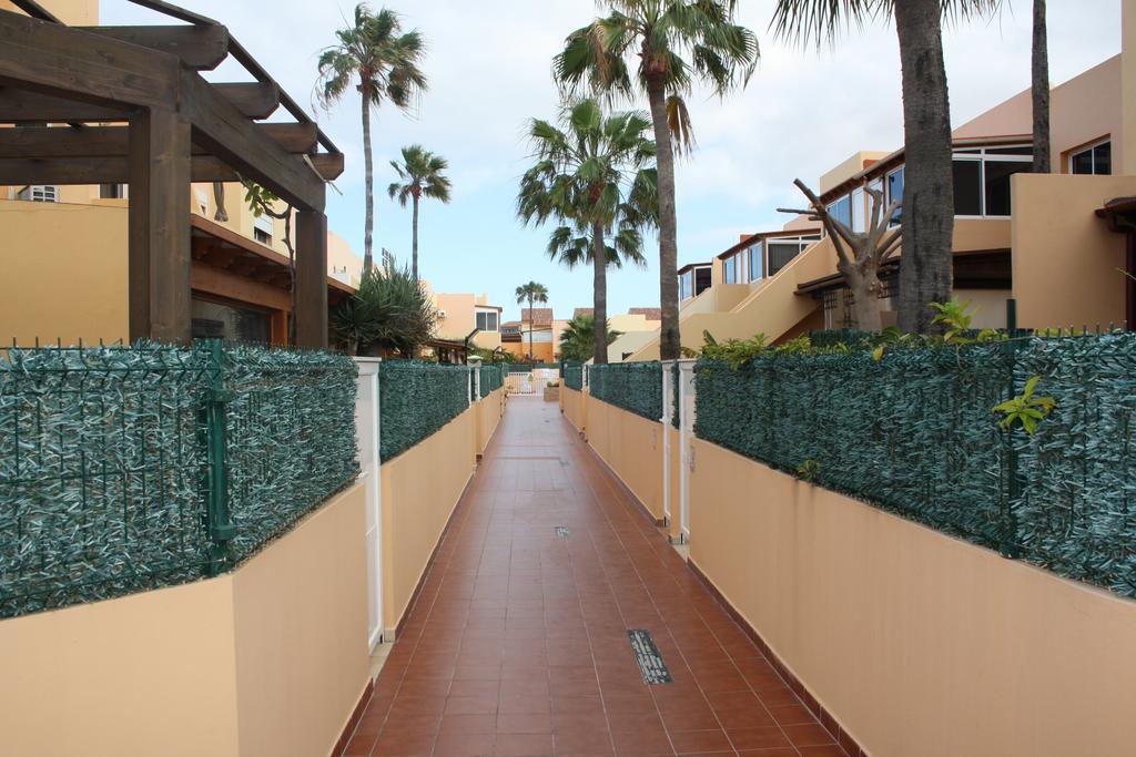 Anju Villas Los Delfines Bravo'S Apartments Corralejo Exterior foto