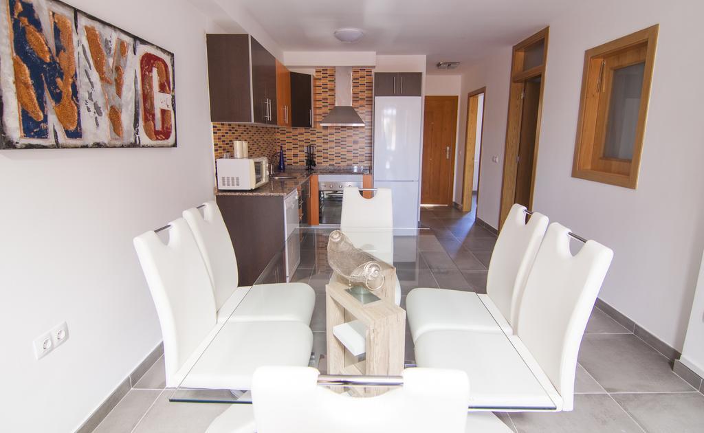 Anju Villas Los Delfines Bravo'S Apartments Corralejo Exterior foto